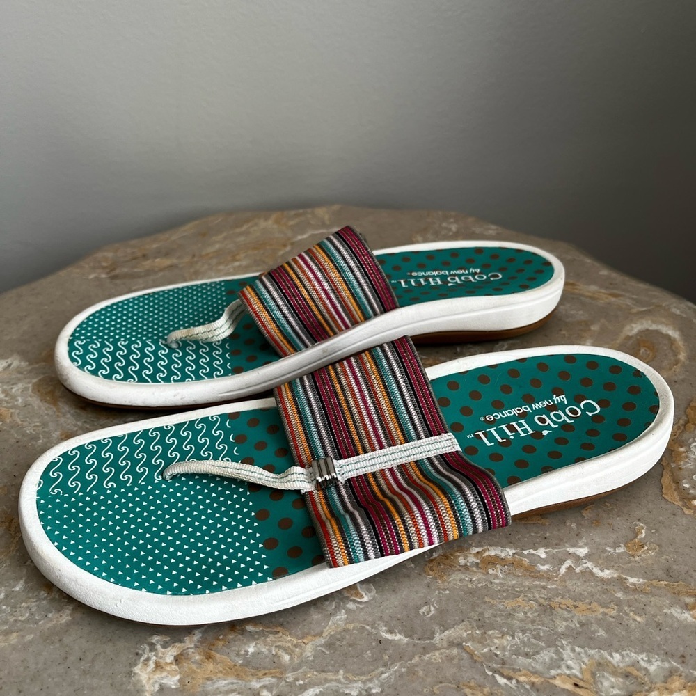 Cobb Hill by New Balance 7 Teal Footbed Multicolor Stripe Slide Sandals Women's